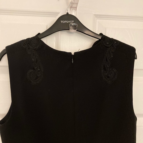 Formal Dress - Picture 4 of 6